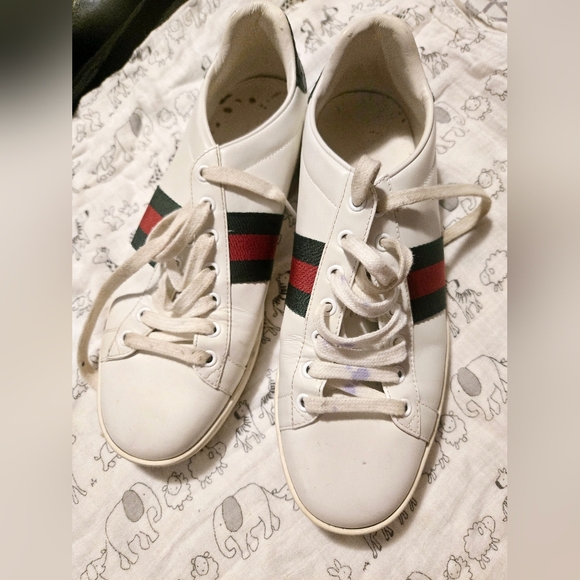 Classic Gucci sneakers authentic - Picture 1 of 4